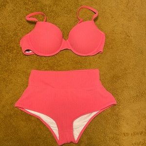 VS , PINK- size large top, size bottom m.